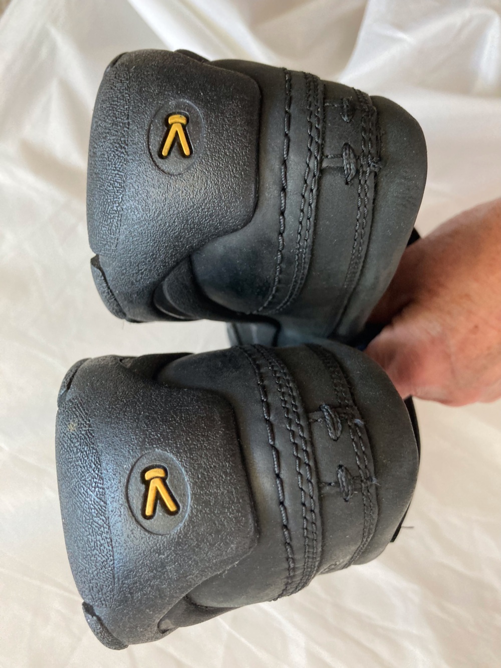 KEEN Kaci III ,Women’s Black Leather Shoes, Orthotic Ready, NO Insoles Included. - Picture 7 of 7